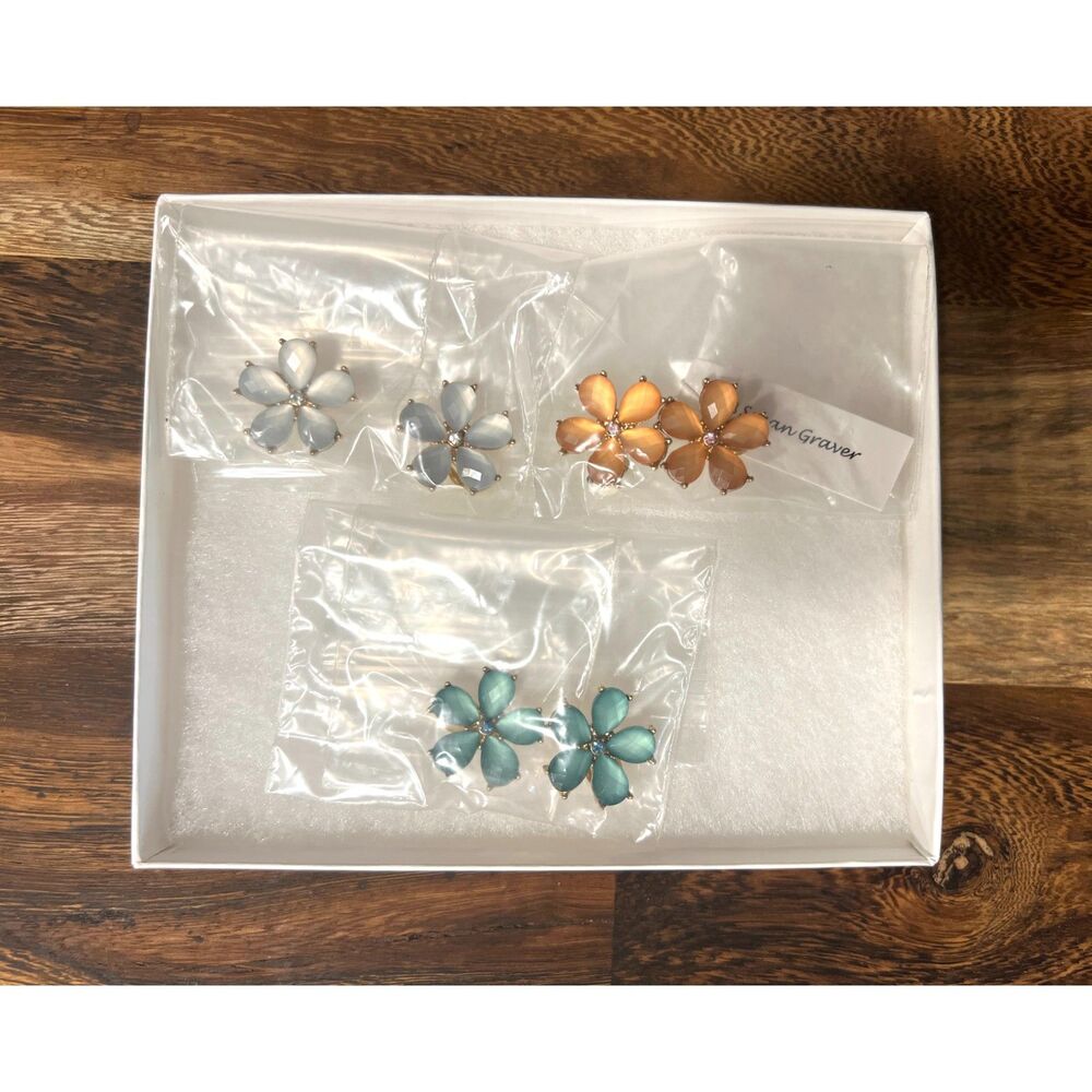 Susan Graver Clip On Flower Earring Set of 3 - New